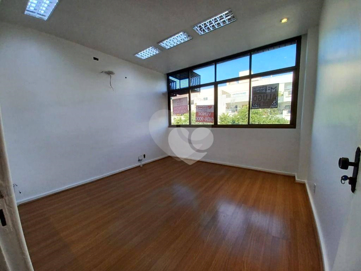 Venda Salas Rio De Janeiro Recreio Dos Bandeirantes REO721791 12