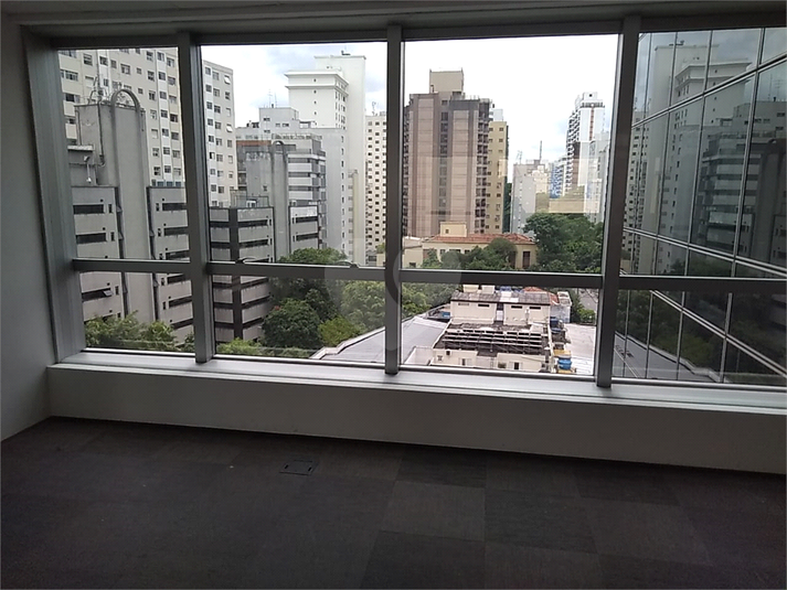 Foto REO722484