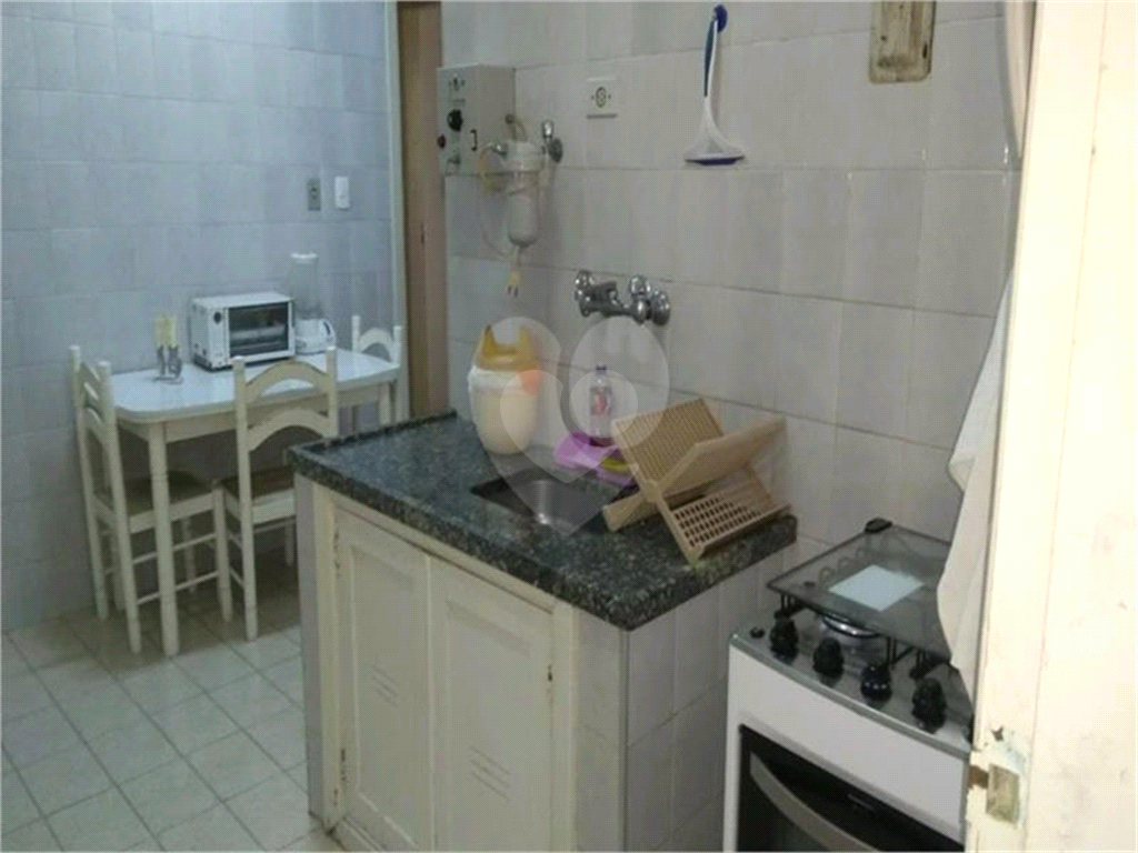 Venda Apartamento Guarujá Pitangueiras REO722511 12