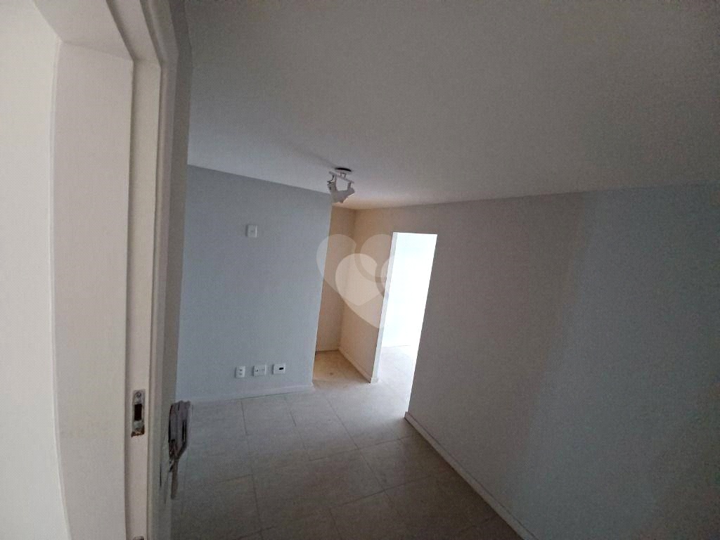 Venda Salas Rio De Janeiro Recreio Dos Bandeirantes REO723052 2