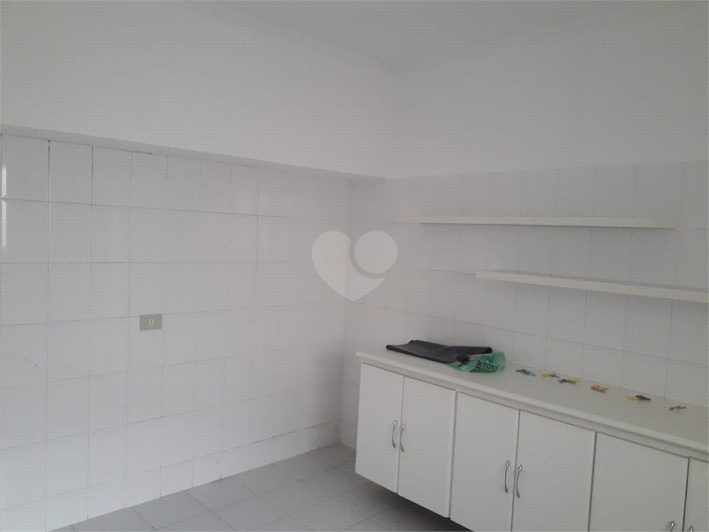 Venda Casa São Paulo Pacaembu REO723703 36