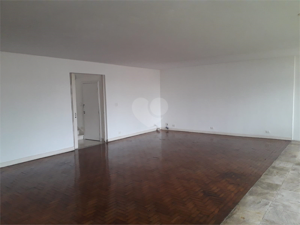 Venda Casa São Paulo Pacaembu REO723703 45