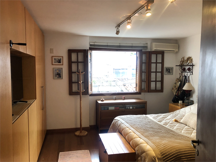 Venda Casa de vila São Paulo Vila Olímpia REO724431 29