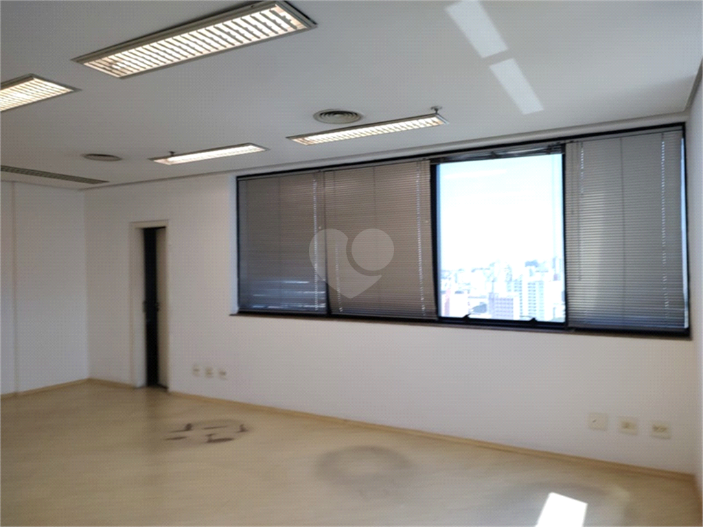 Venda Salas São Paulo Santana REO724464 14