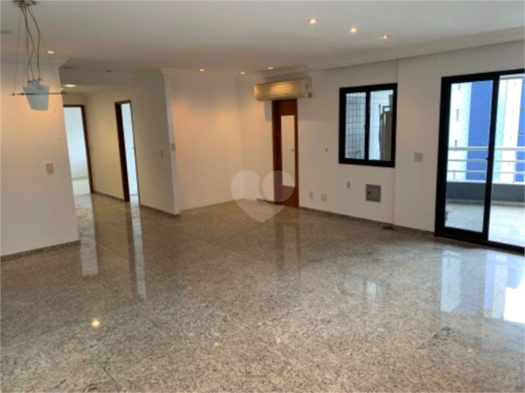 Venda Apartamento Manaus Adrianópolis REO724529 3