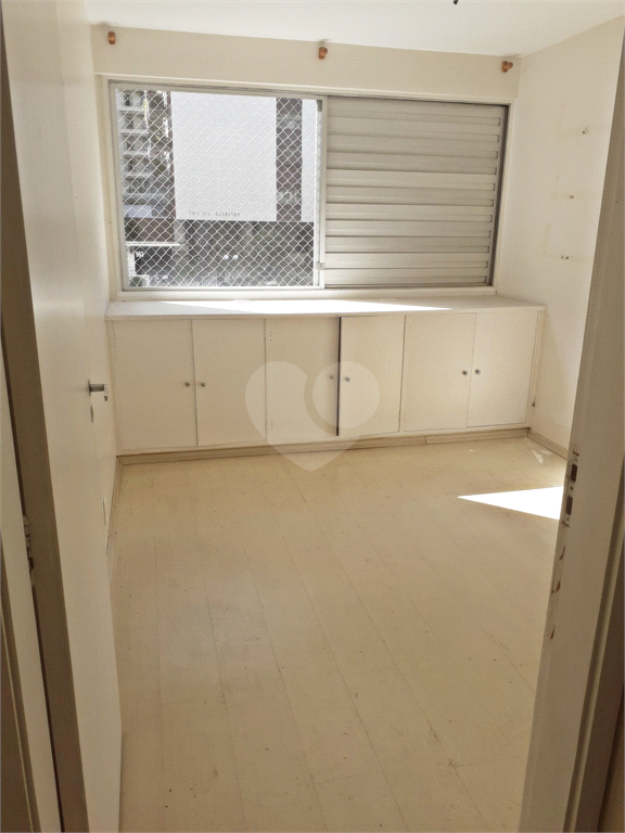 Venda Apartamento São Paulo Santa Cecília REO724552 3