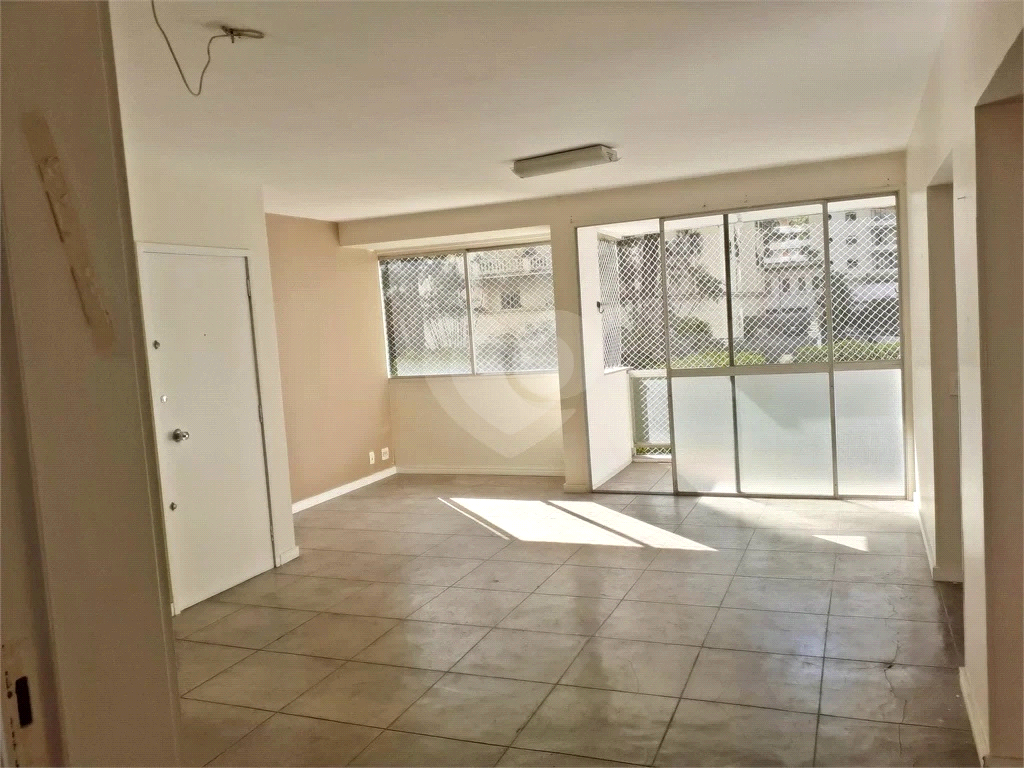 Venda Apartamento São Paulo Santa Cecília REO724552 20