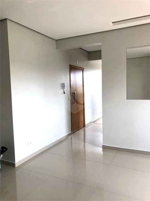 Aluguel Apartamento Cascavel Country REO724888 10