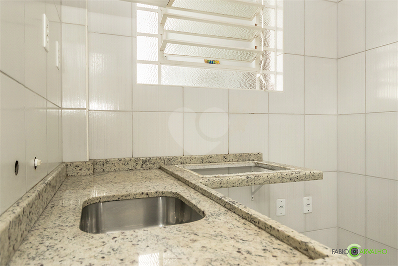 Venda Apartamento Porto Alegre Centro Histórico REO725484 24