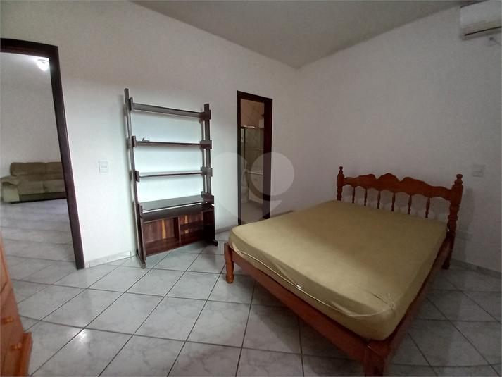 Foto REO726028