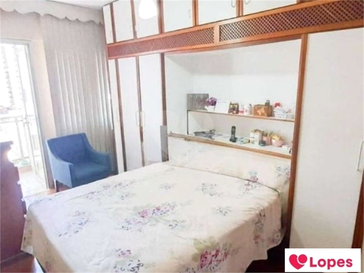 Foto REO726402