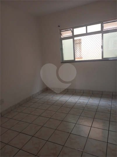 Venda Apartamento Santos Gonzaga REO726495 14