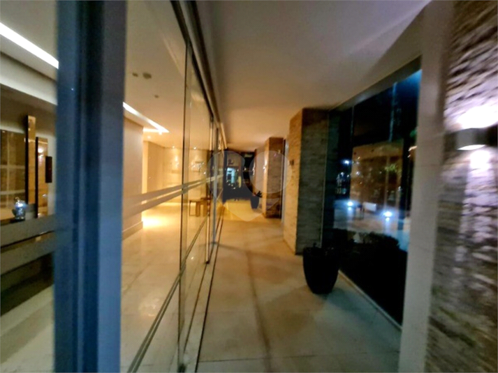Foto REO726817
