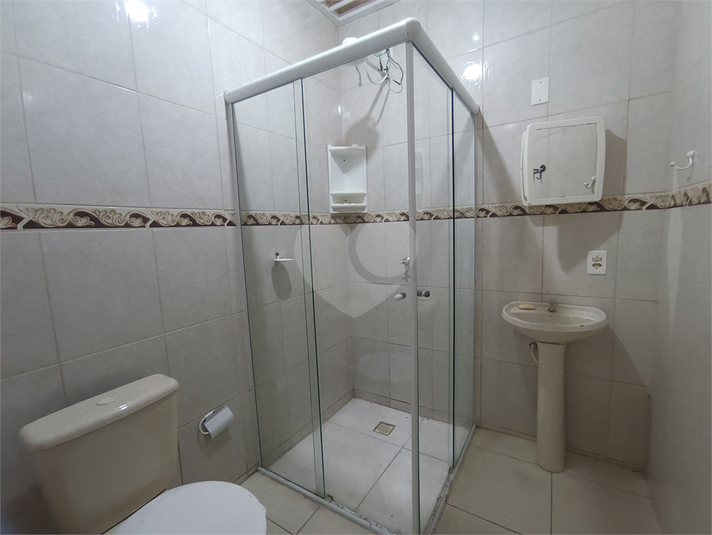 Foto REO727246