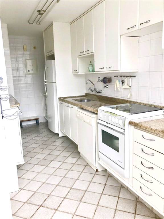 Venda Apartamento Guarujá Pitangueiras REO728517 10