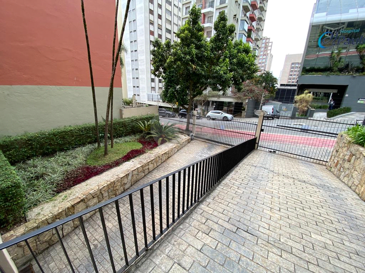 Venda Apartamento São Paulo Bela Vista REO729381 45