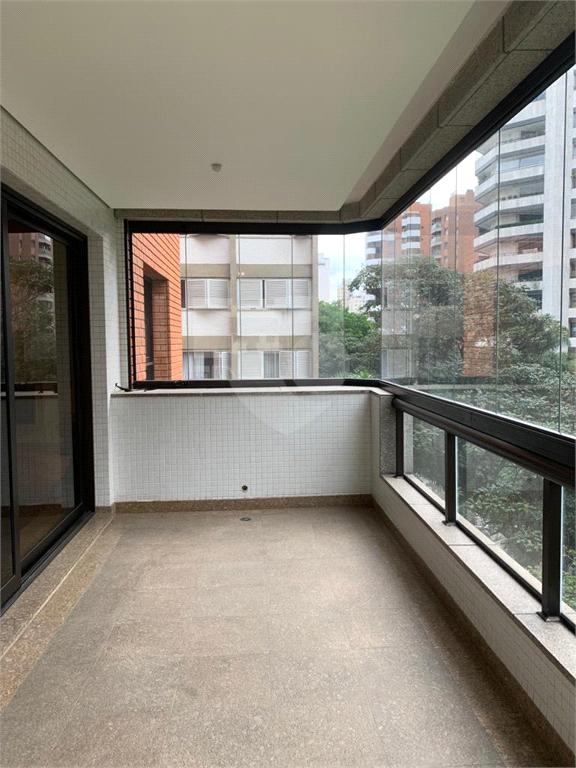 Venda Apartamento São Paulo Moema REO729661 29