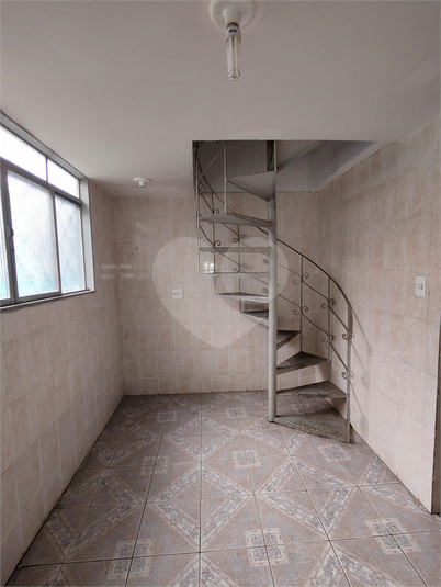 Foto REO730024