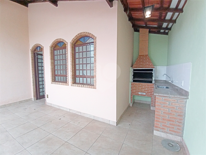 Foto REO730109