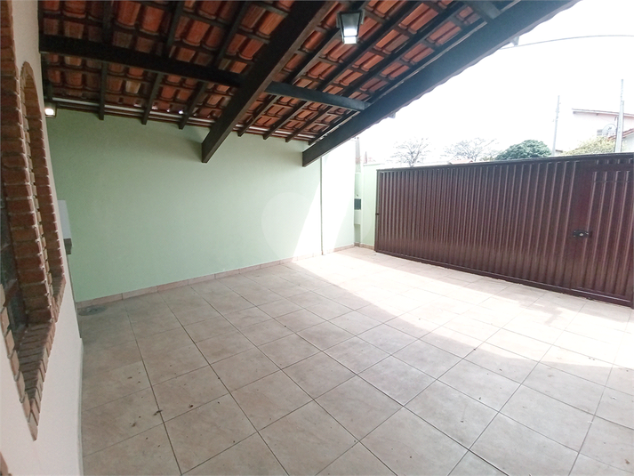 Foto REO730109