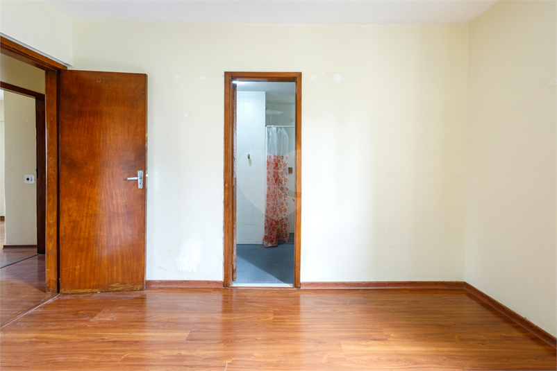 Foto REO730204