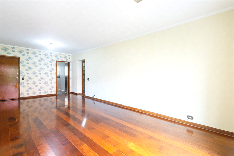 Foto REO730204