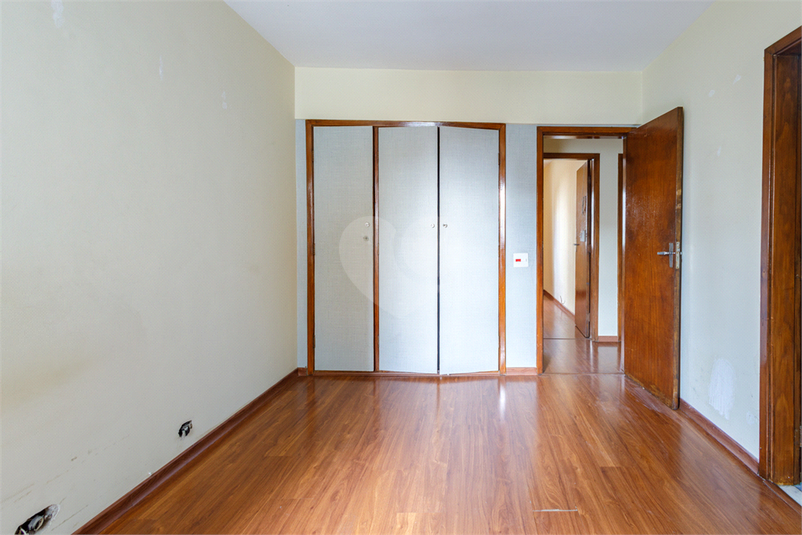 Foto REO730204