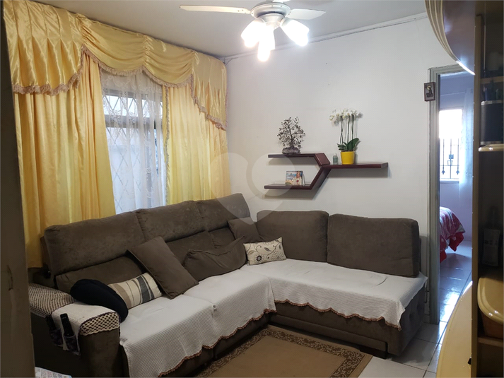 Foto REO730227