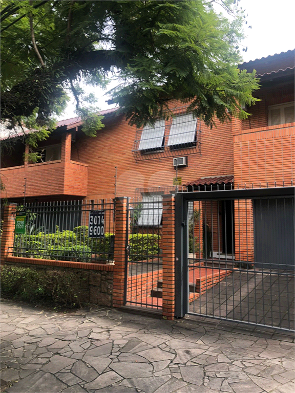 Venda Casa Porto Alegre Rio Branco REO730538 1