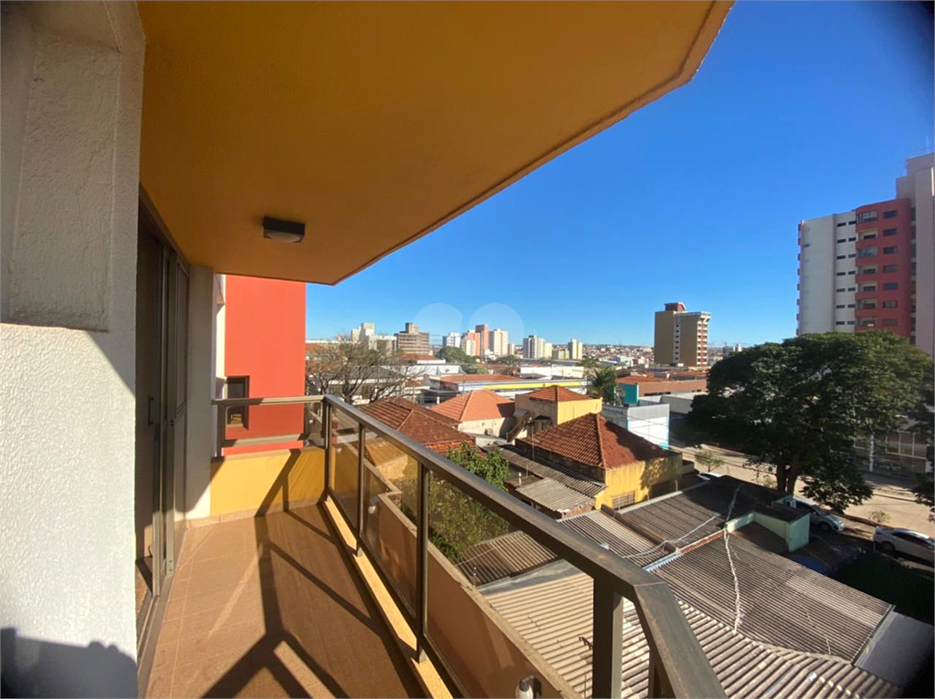 Venda Apartamento Bauru Centro REO730577 3