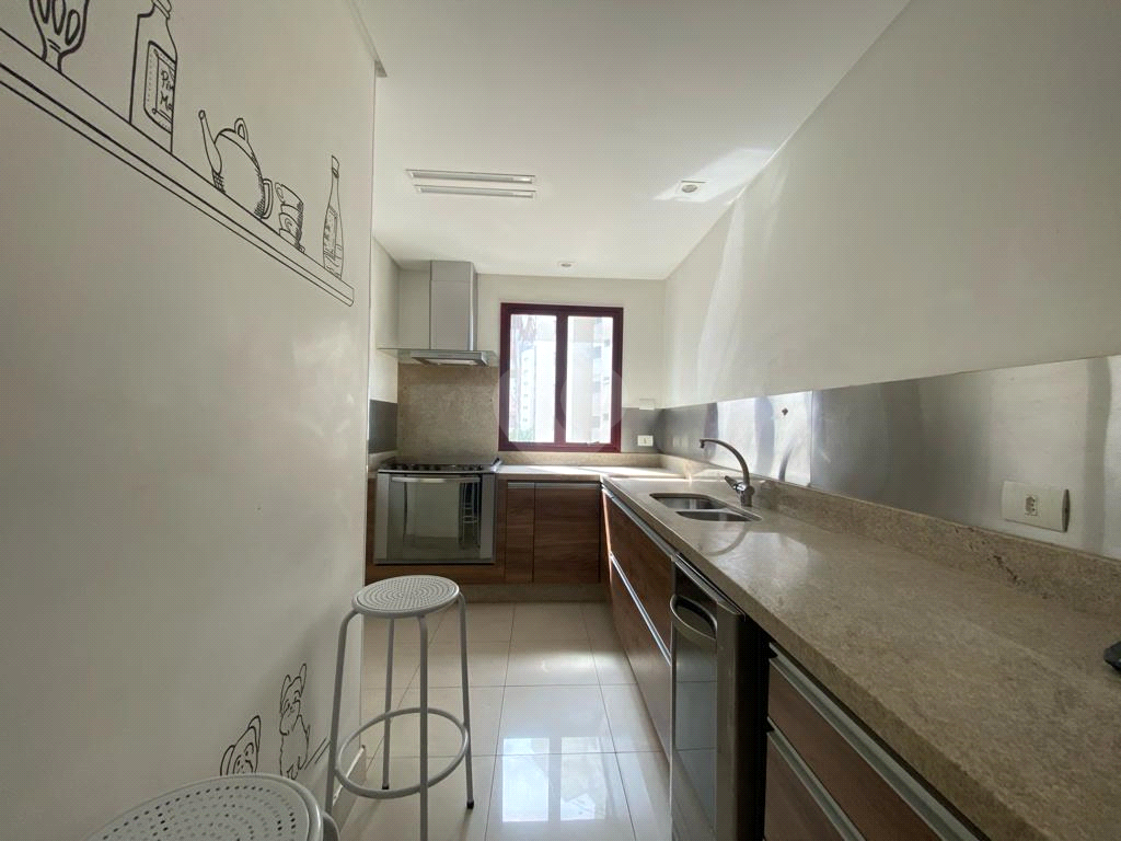 Venda Apartamento São Paulo Santana REO730619 31