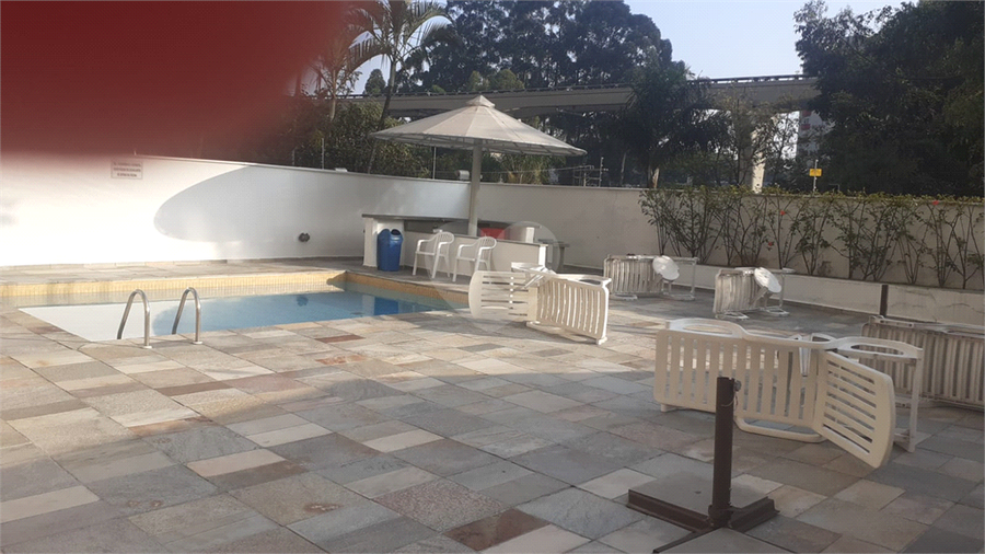 Foto REO730739