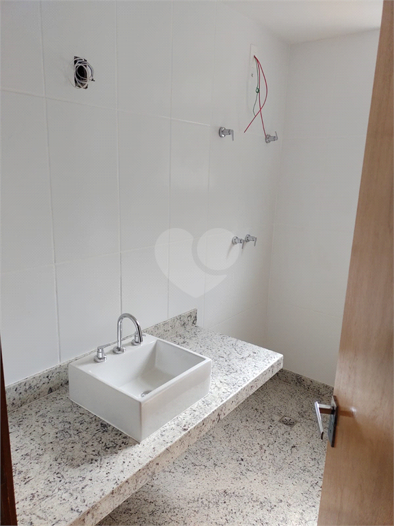 Venda Apartamento Belo Horizonte Santa Lúcia REO730937 11