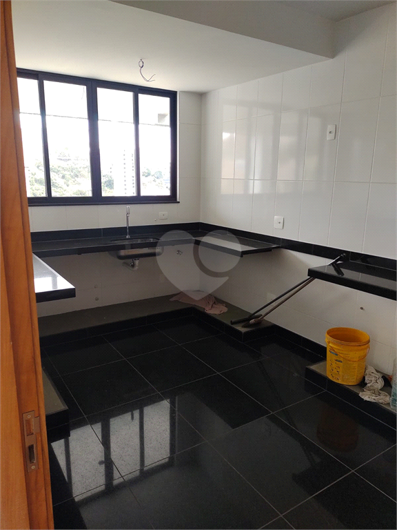 Venda Apartamento Belo Horizonte Santa Lúcia REO730937 7