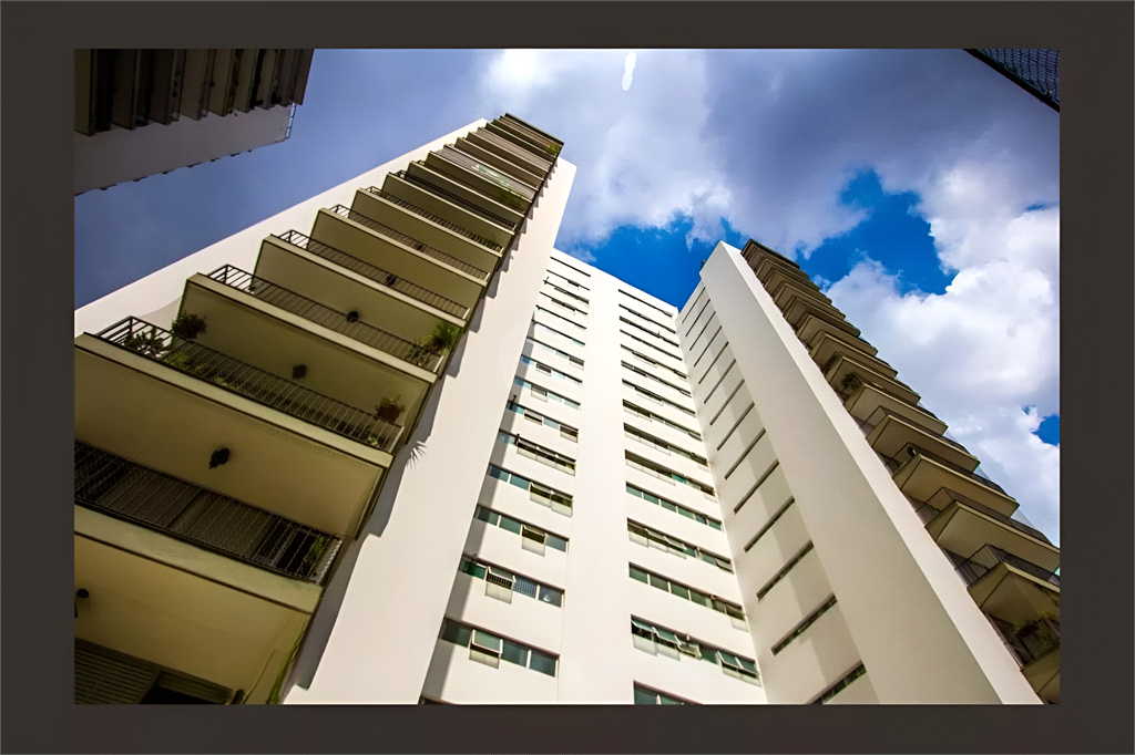 Venda Apartamento São Paulo Indianópolis REO730972 31