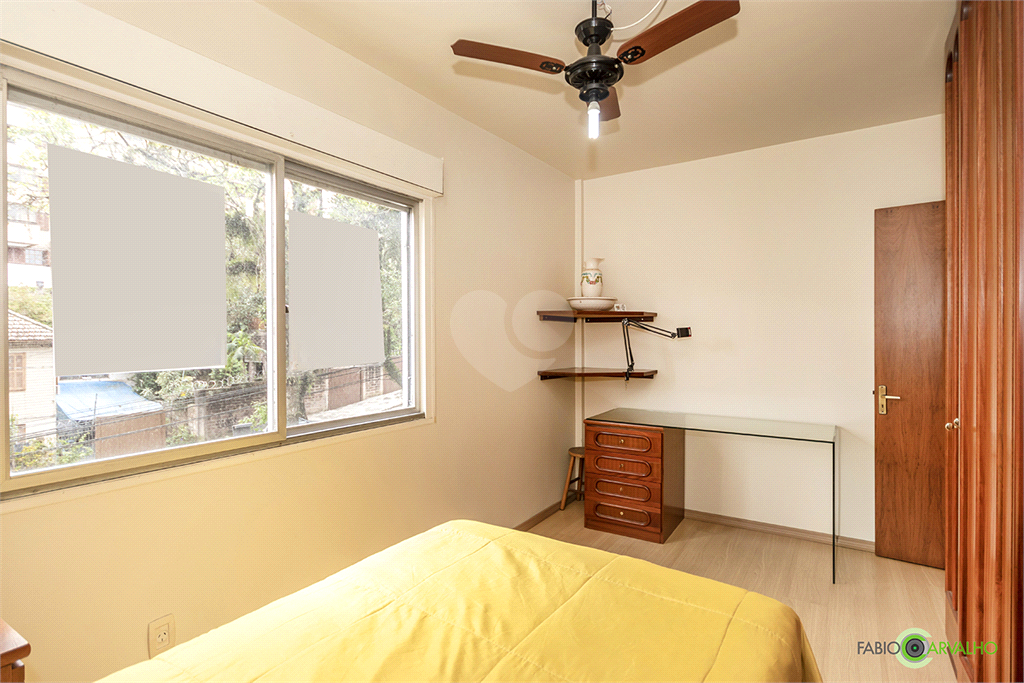 Venda Apartamento Porto Alegre Petrópolis REO730979 11