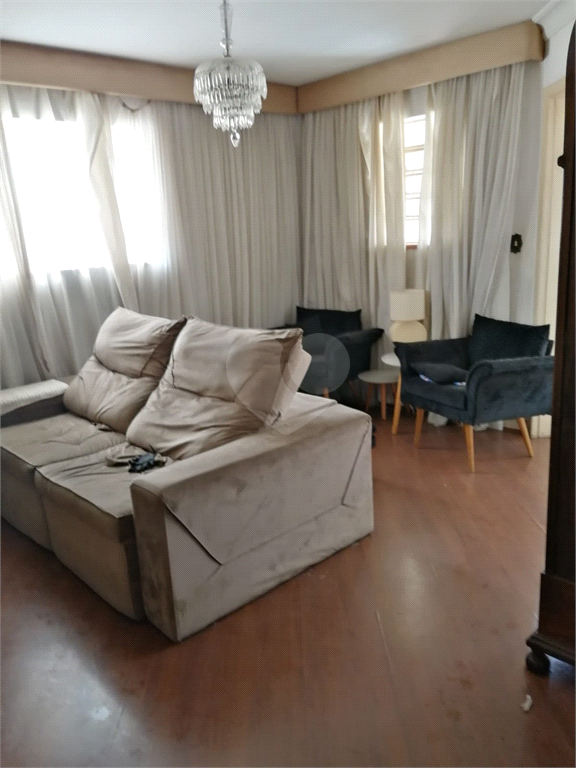 Foto REO731049