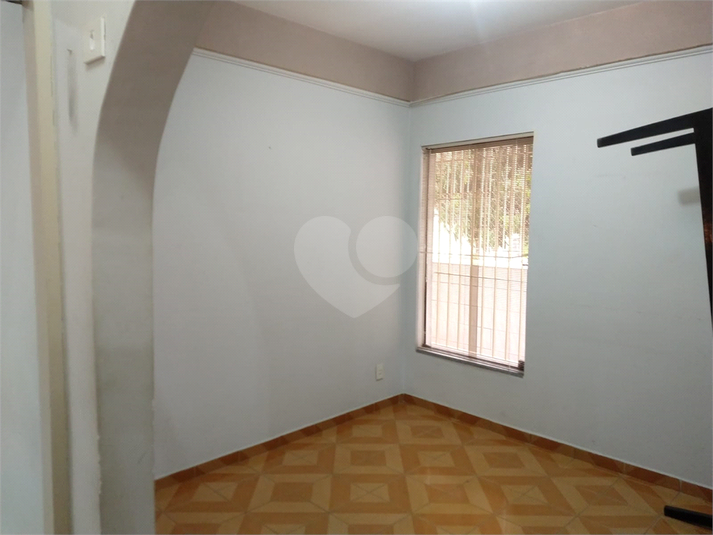 Foto REO731094