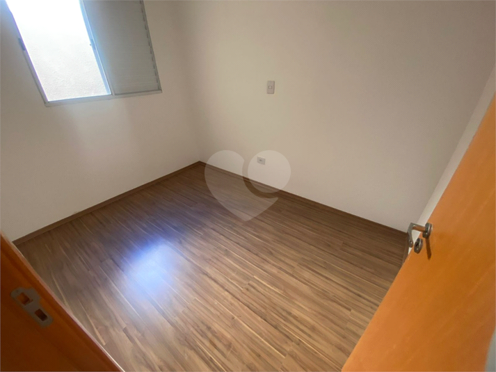 Foto REO731107