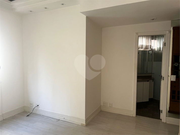 Foto REO731159