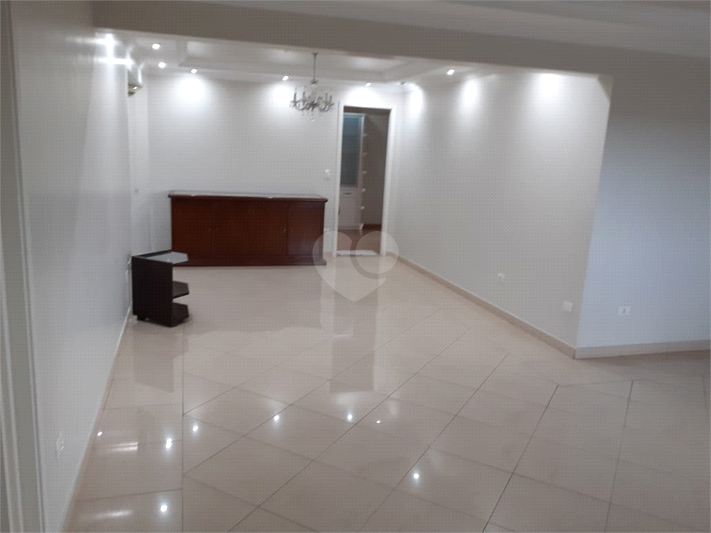 Venda Apartamento São Paulo Água Fria REO731382 3