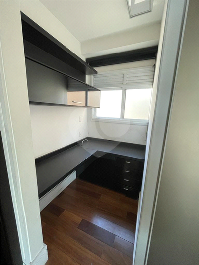 Foto REO731584