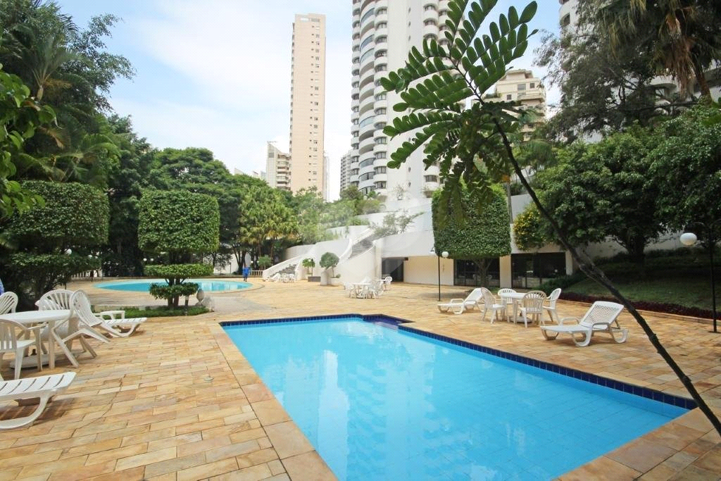 Venda Apartamento São Paulo Real Parque REO731709 20