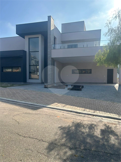 Foto REO732085