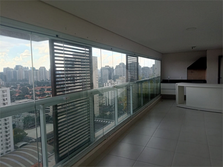 Foto REO732087