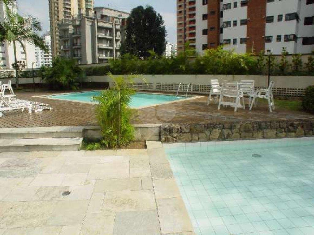 Venda Apartamento São Paulo Real Parque REO73370 10