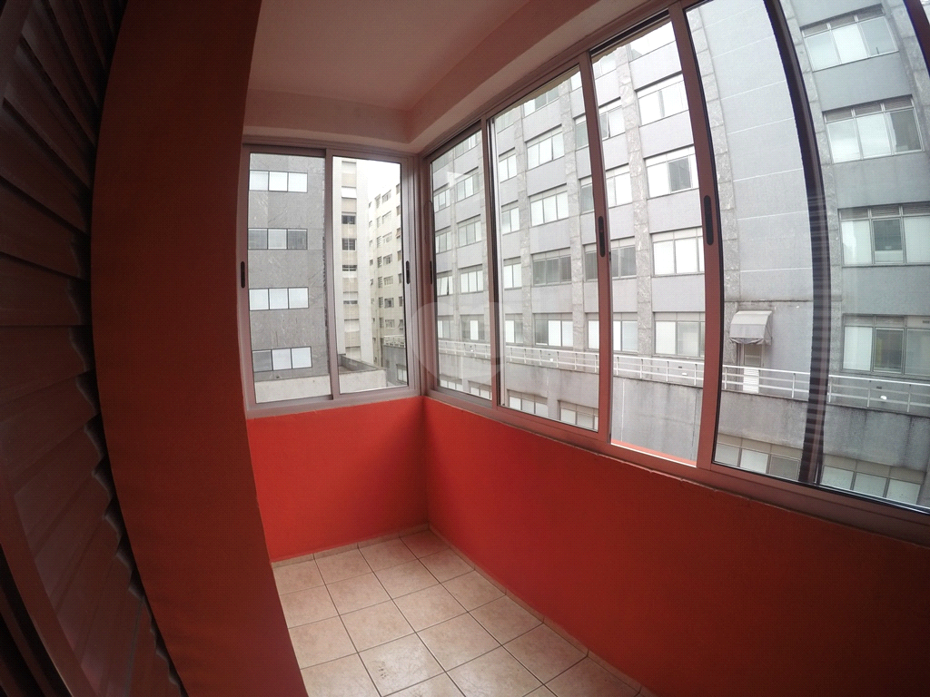 Venda Apartamento São Paulo Paraíso REO733811 3