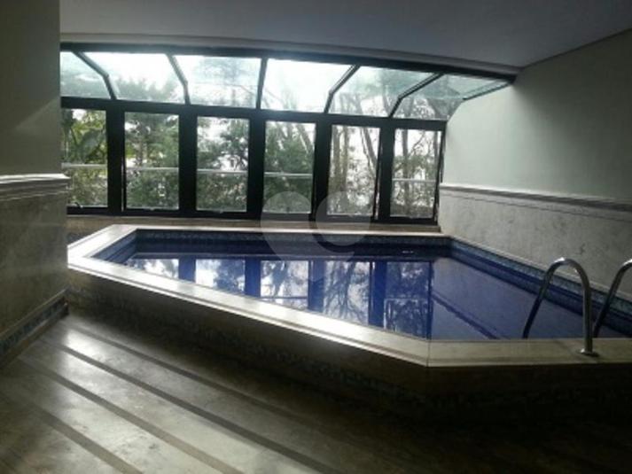 Piscina - outro angulo.jpg
