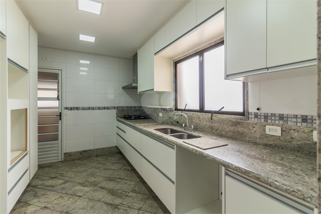 Venda Apartamento São Paulo Santana REO734728 14