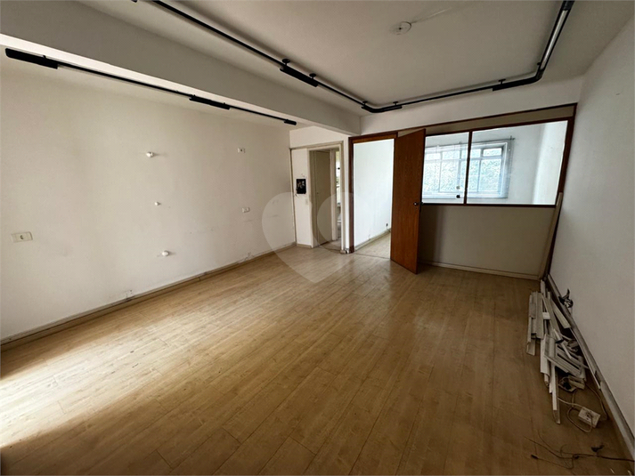 Venda Salão Comercial São Paulo Campo Belo REO736066 11